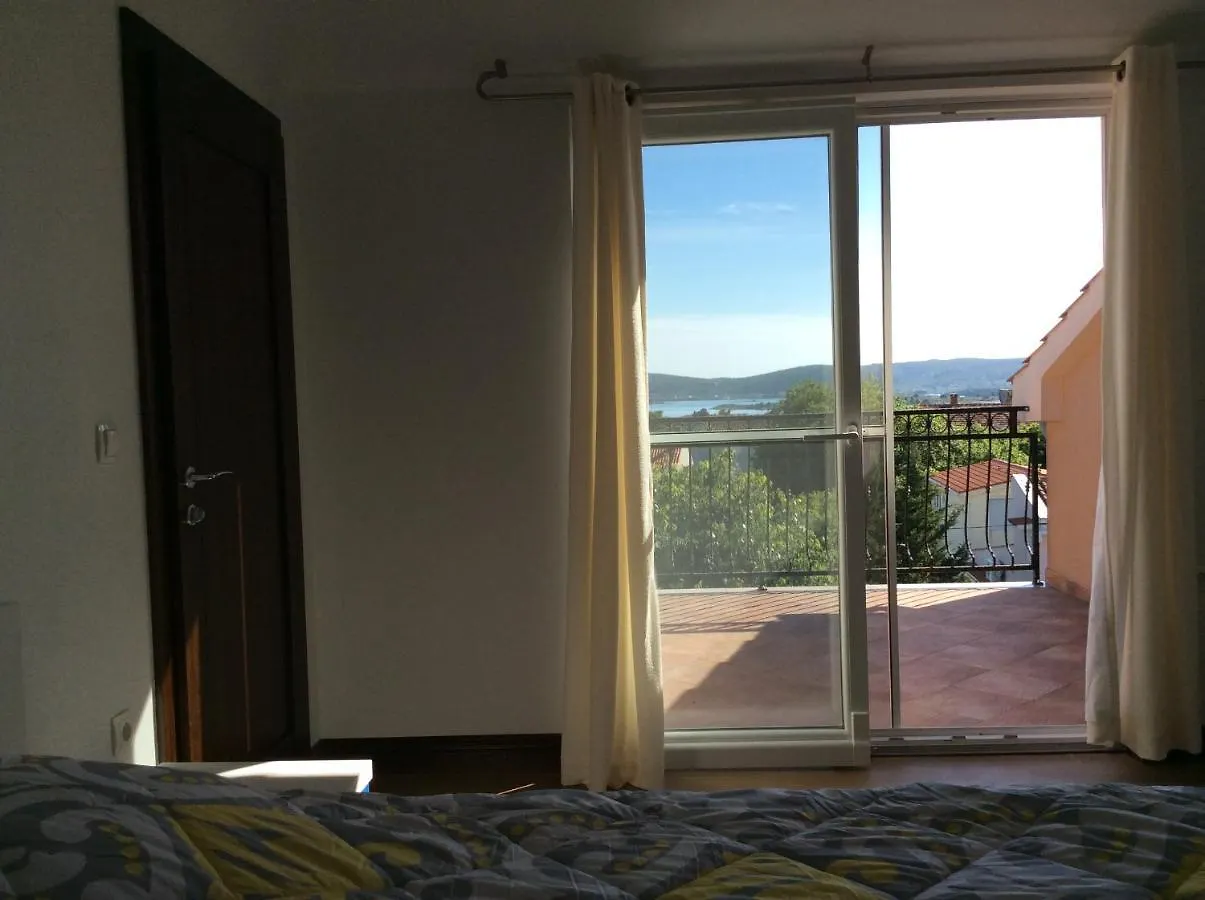 Lejlighed Apartmani Mateo Sveti Filip i Jakov