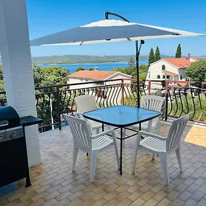 Danyja Sveti Filip i Jakov